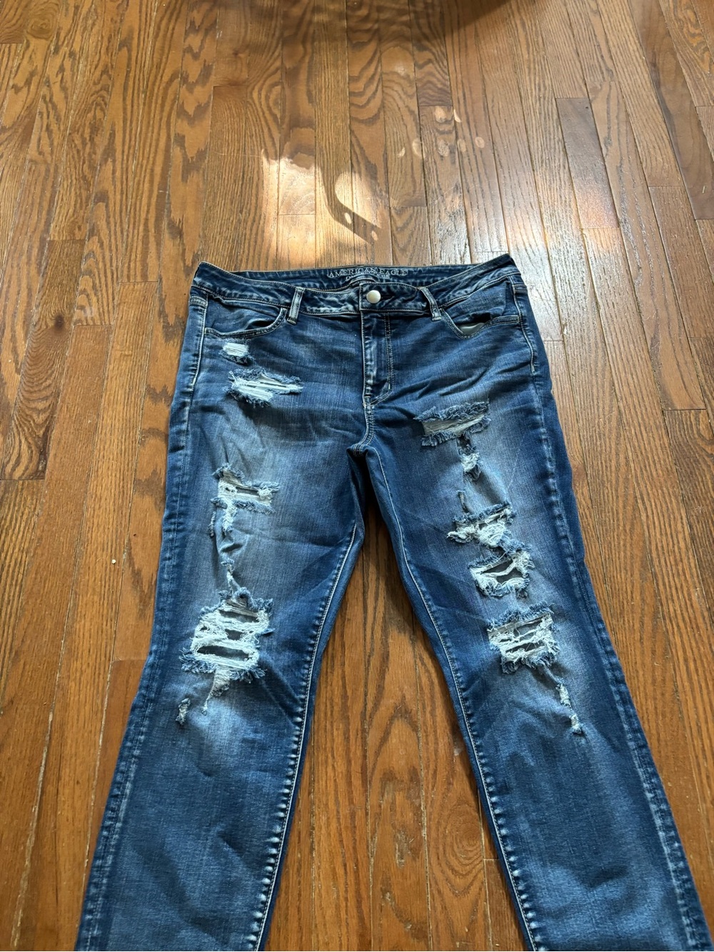 American Eagle Outfitters Distressed Dark Blue Skinny Jeans
